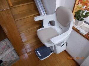 半導体不足ですが階段昇降機の納入事例（岐阜県岐阜市）